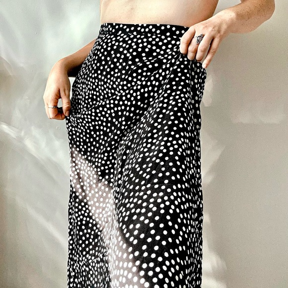 Vintage Flowy Polka Dot Black & White Maxi Skirt - Picture 2 of 4